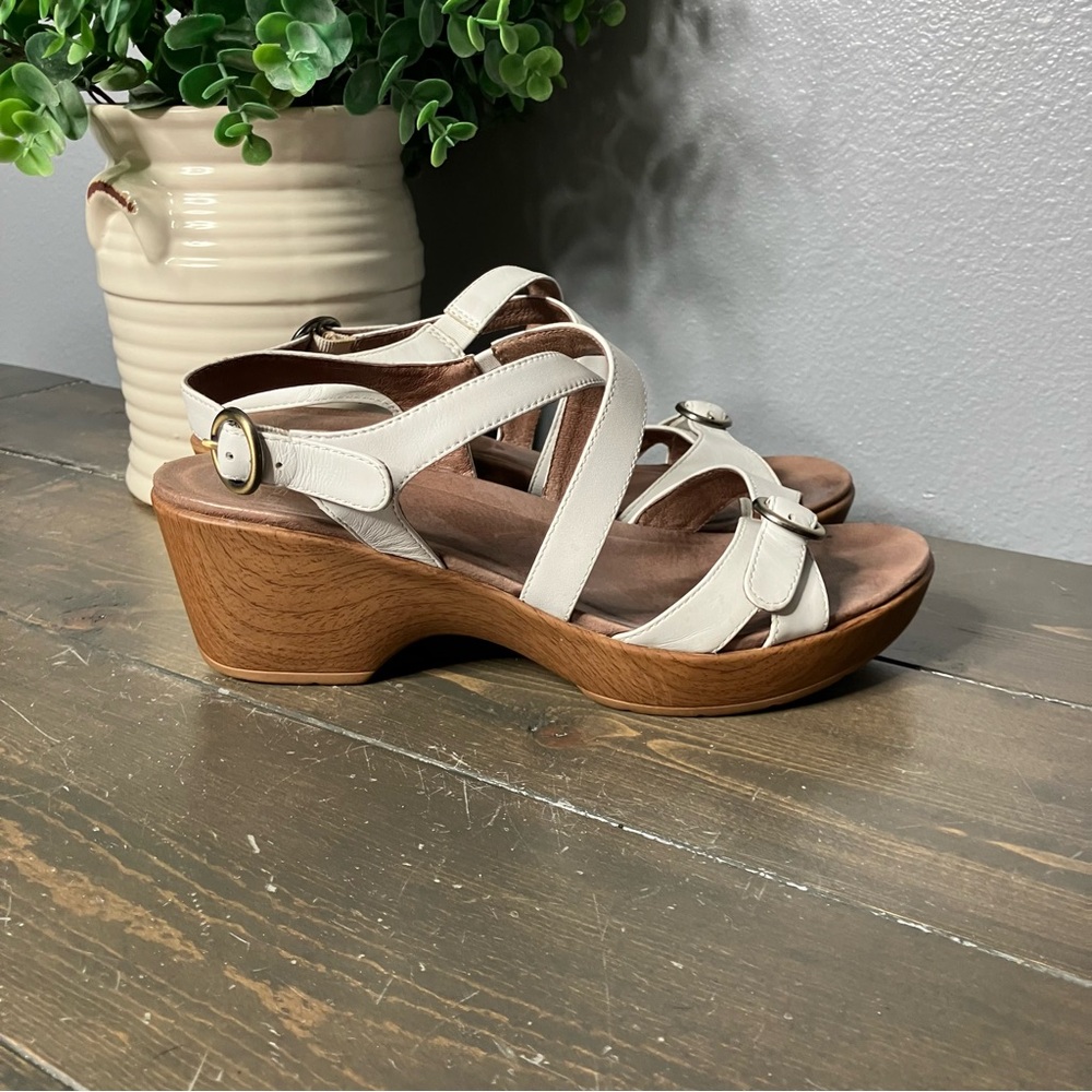 Dansko 41 Julie Wedge Sandals Women 41 Comfort Workwear